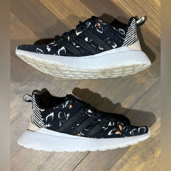 FARM RIO & Adidas Colab Runners - Picture 7 of 10